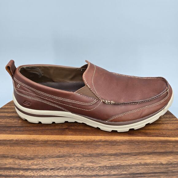Skechers Shoes Men's 12 Brown Leather Slip On Moc Toe Walking Casual Loafers - Picture 1 of 9